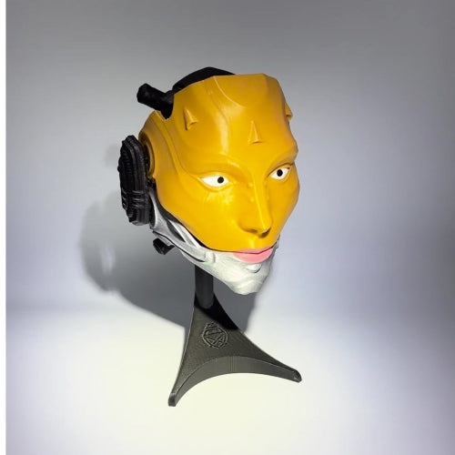 Masque de droïde mécanique imprimé en 3D avec support