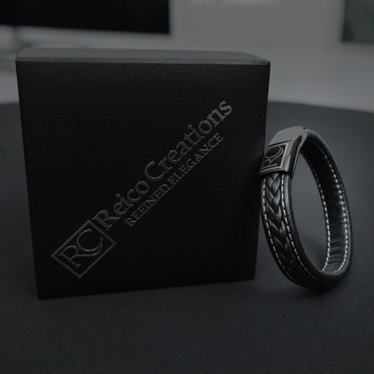 Simple flat stitched leather bracelet - Reico Creations